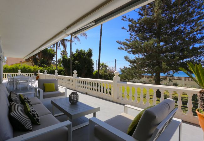 Villa en Rincón de la Victoria - VILLA DEL MAR 'Boutique Beach-House' 11PAX Villa en Rincón de la Victoria - VILLA DEL MAR 'Boutique Beach-House' 11PAX