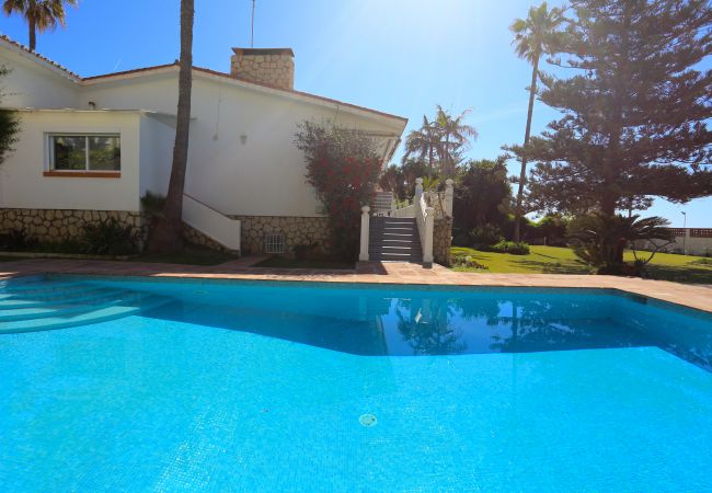 Villa en Rincón de la Victoria - VILLA DEL MAR 'Boutique Beach-House' 11PAX Villa en Rincón de la Victoria - VILLA DEL MAR 'Boutique Beach-House' 11PAX