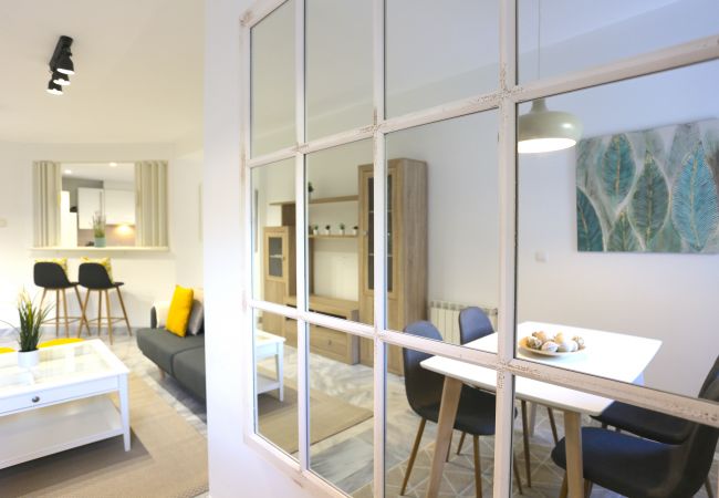 Apartamento en Málaga - ALCAZABA Malaga City Apartment 6PAX Apartamento en Málaga - ALCAZABA Malaga City Apartment 6PAX