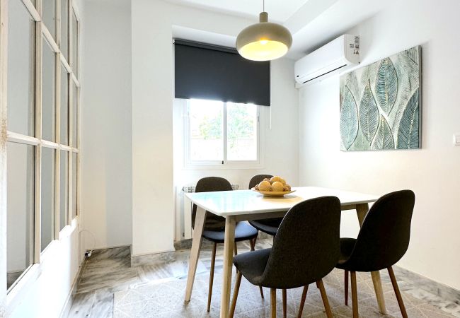 Apartamento en Málaga - ALCAZABA Malaga City Apartment 6PAX Apartamento en Málaga - ALCAZABA Malaga City Apartment 6PAX