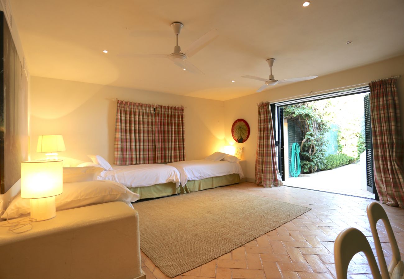 Villa en Estepona - Las Ranas CASASOLA BEACH & GOLF VILLA