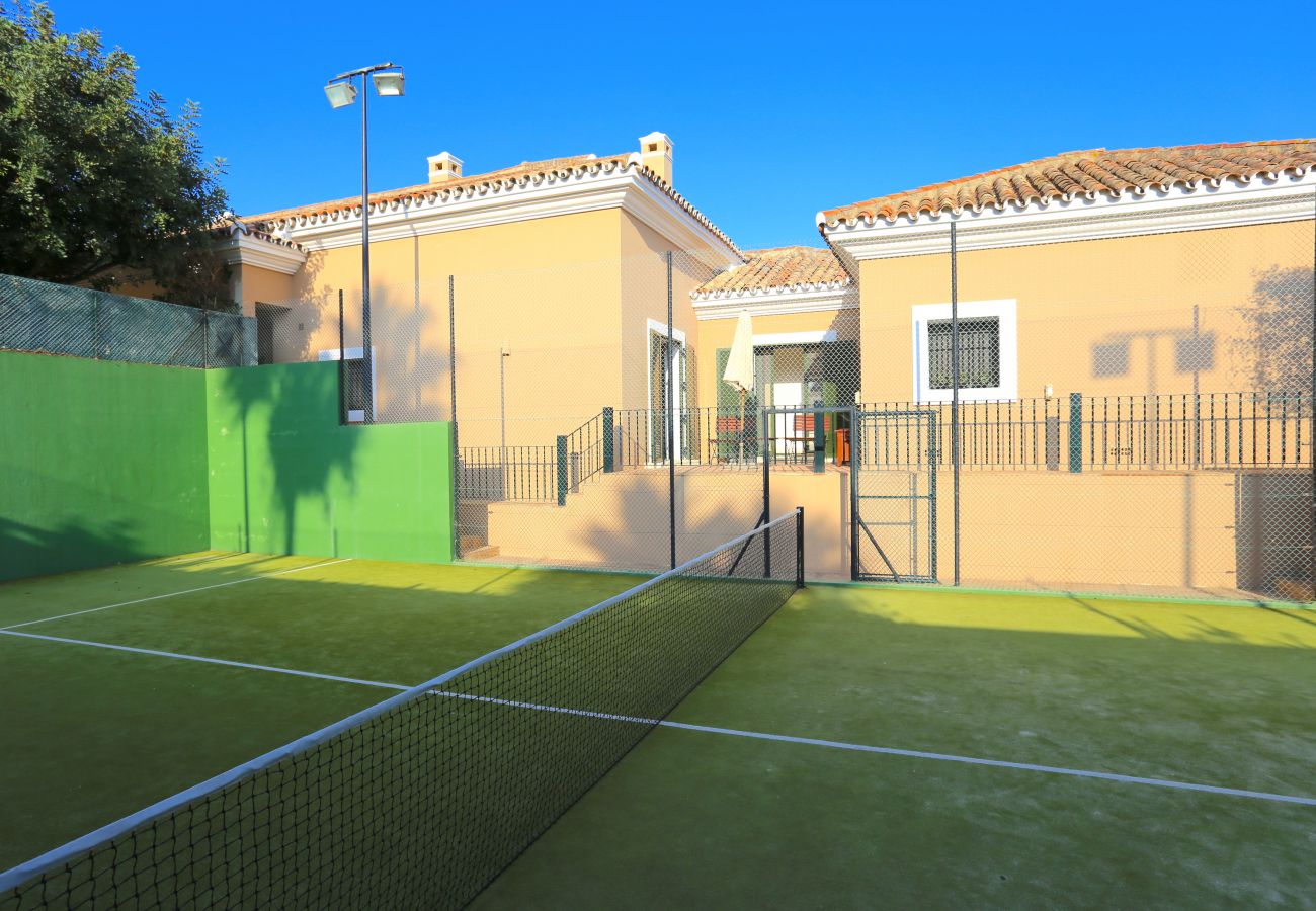 Villa en Estepona - Las Ranas CASASOLA BEACH & GOLF VILLA