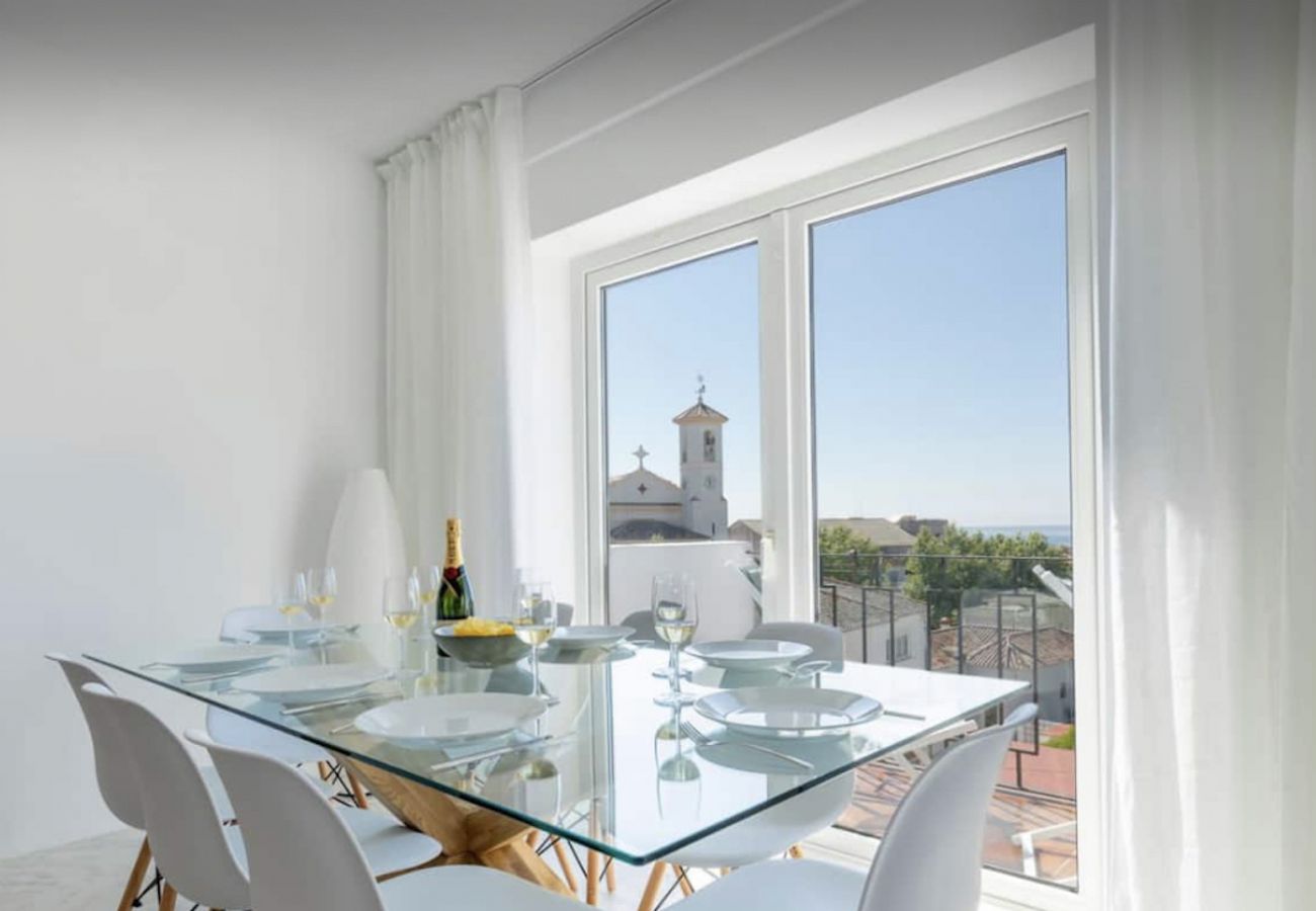 Apartamento en Málaga - PEDREGALEJO Beach & City Premium 8PAX