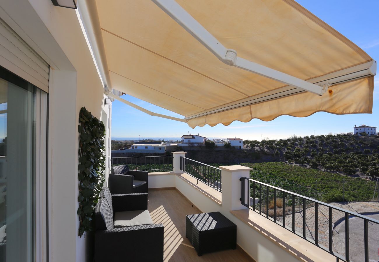 Chalet en Vélez Málaga - NIZA BEACH Holiday House 10PAX