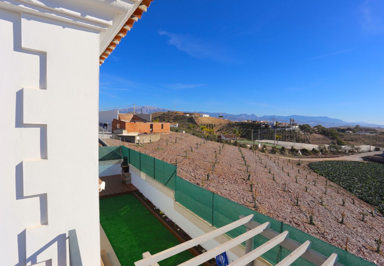 Chalet en Vélez Málaga - NIZA BEACH Holiday House 10PAX