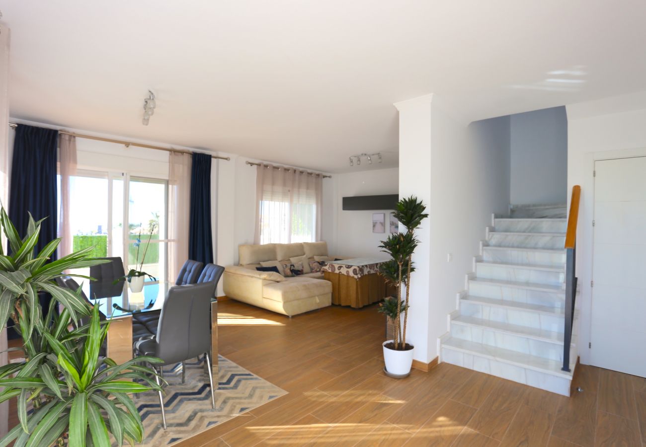 Chalet en Vélez Málaga - NIZA BEACH Holiday House 10PAX