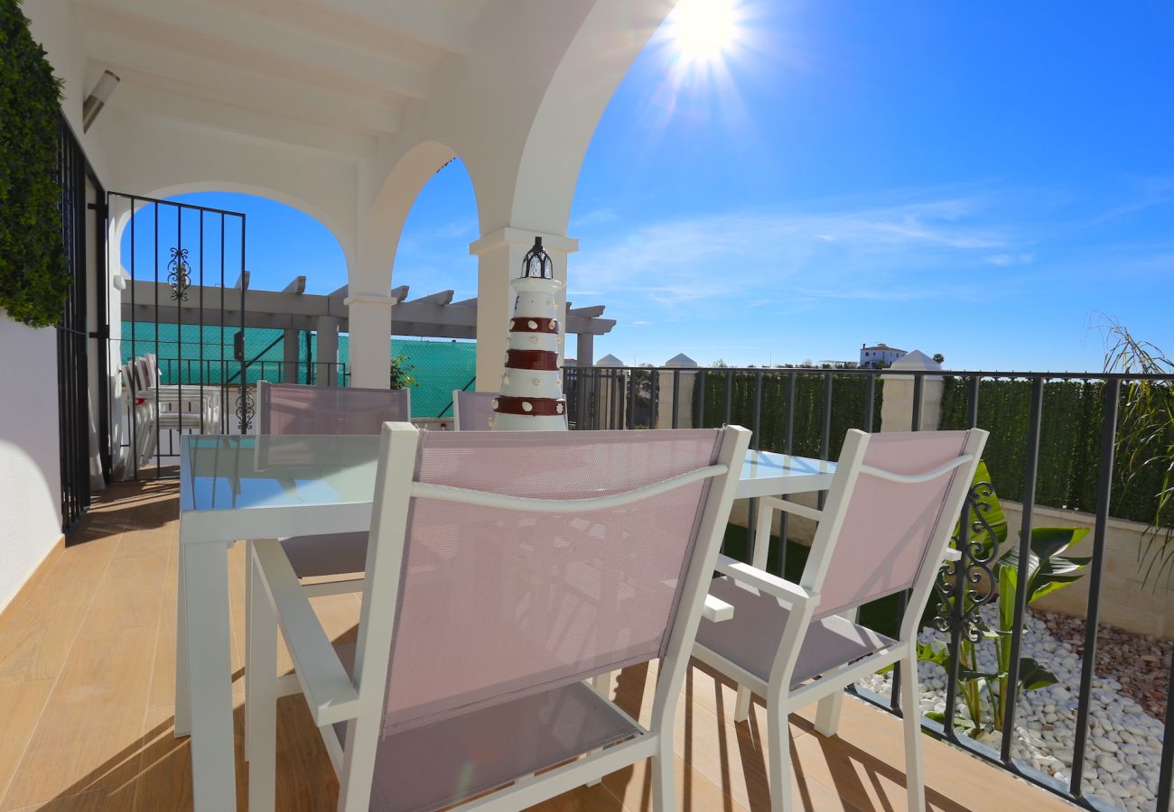 Chalet en Vélez Málaga - NIZA BEACH Holiday House 10PAX
