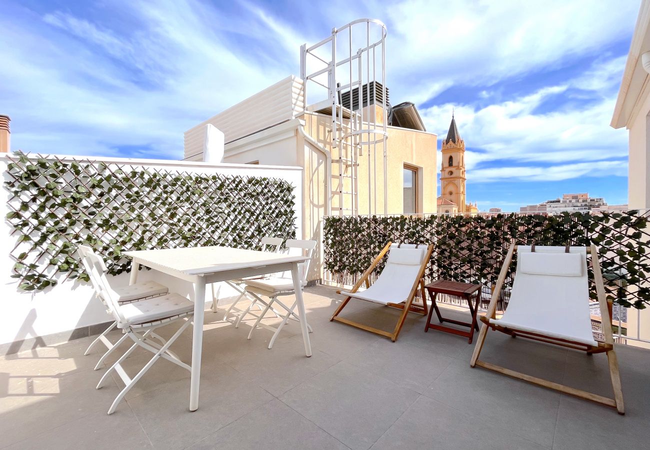 Apartamento en Málaga - JUAN DE AUSTRIA Central Penthouse 4PAX
