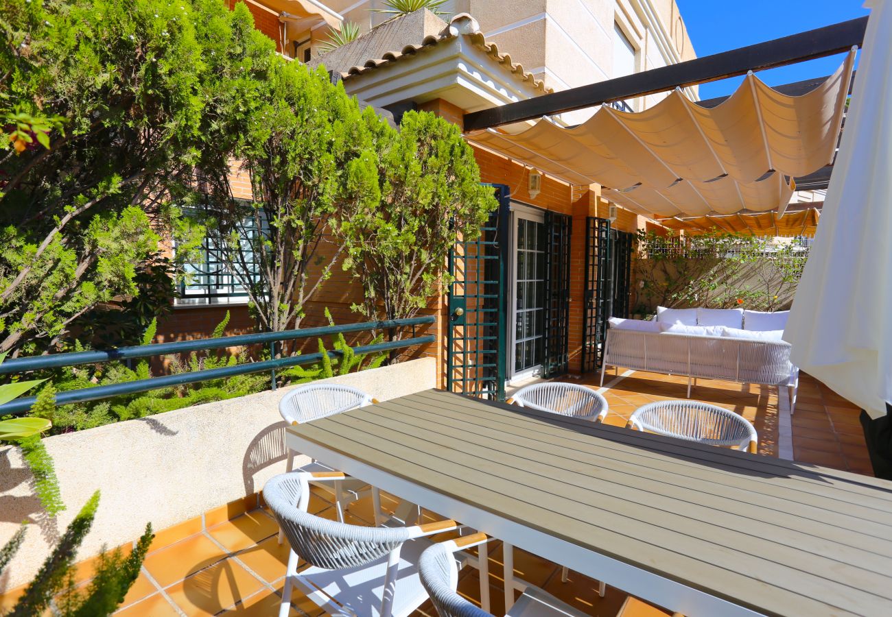 Casa adosada en Málaga - PARQUE CLAVERO Beach & City Premium House