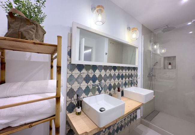 Apartamento en Málaga - VILLA CLAVERO FOUR Premium Apt Apartamento en Málaga - VILLA CLAVERO FOUR Premium Apt