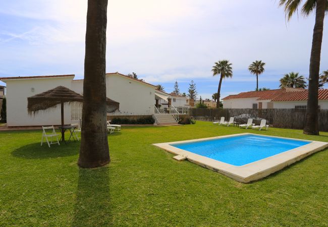Villa en Rincón de la Victoria - VILLA LUNA Beach Premium 9PAX Villa en Rincón de la Victoria - VILLA LUNA Beach Premium 9PAX
