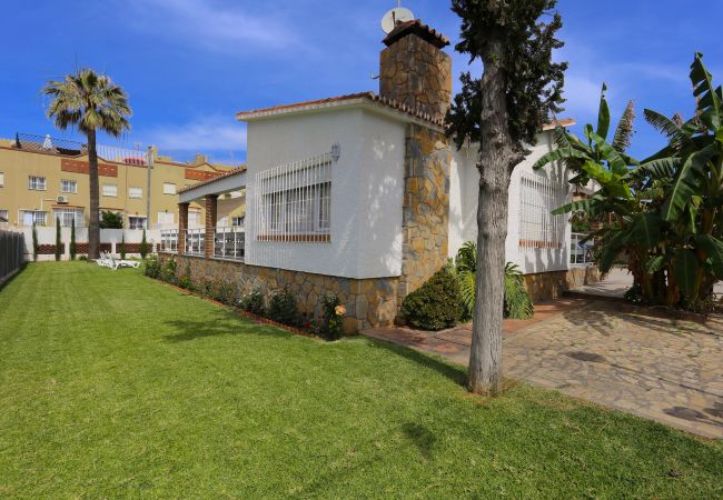 Villa en Rincón de la Victoria - VILLA LUNA Beach Premium 9PAX Villa en Rincón de la Victoria - VILLA LUNA Beach Premium 9PAX