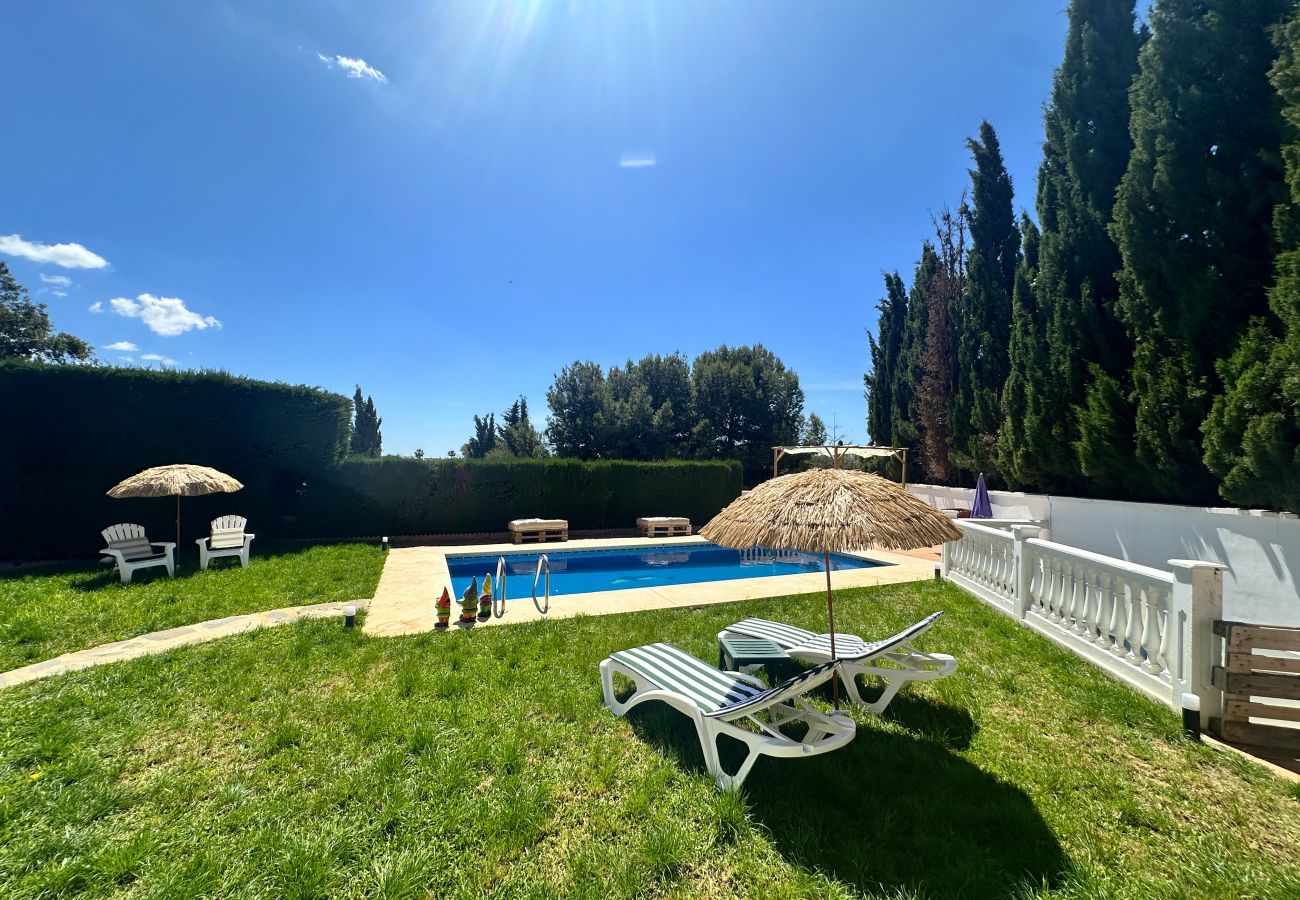 Chalet en Málaga - GARDEN HOUSE Malaga City