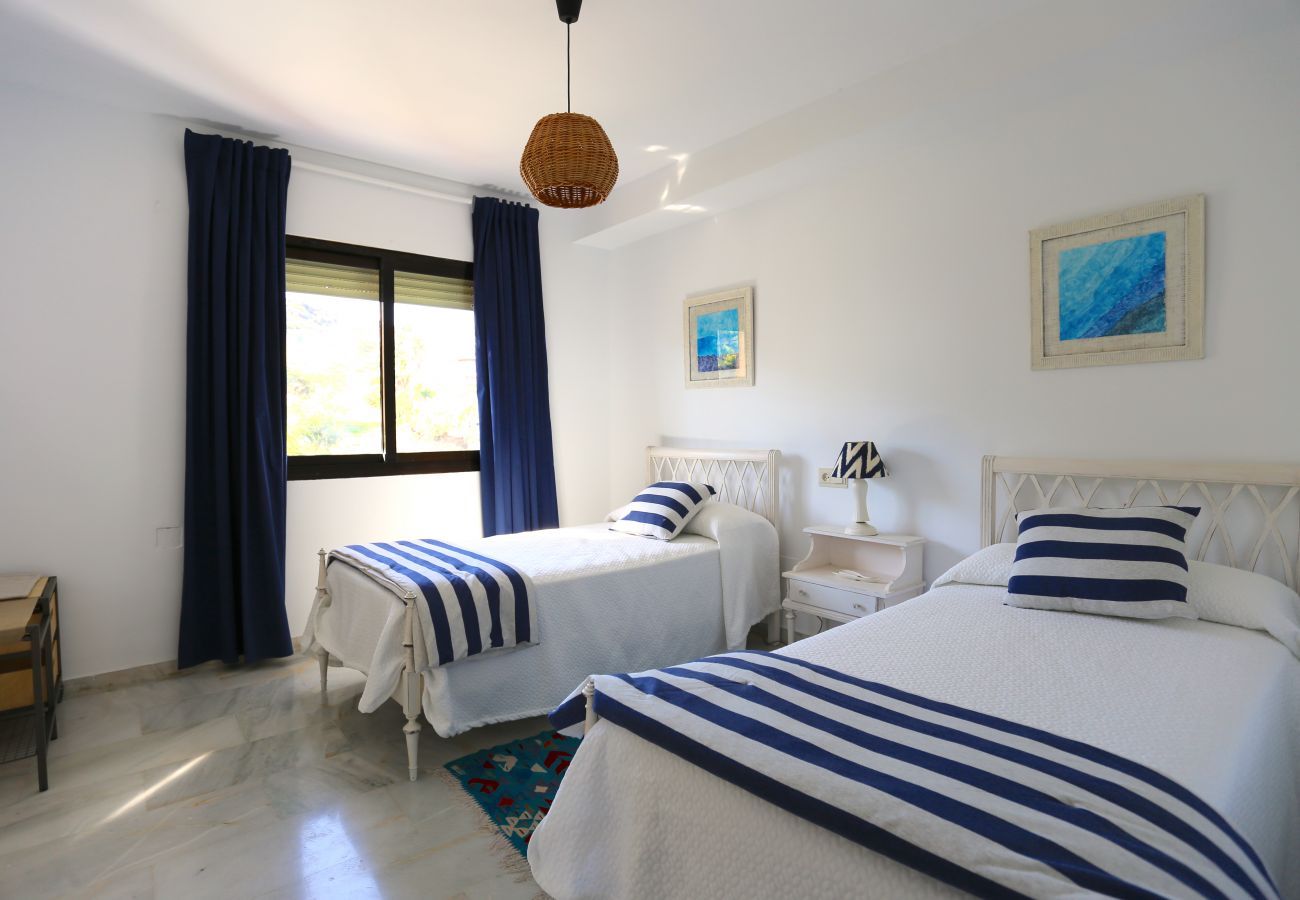 House in Estepona - ESTEPONA Premium Beach House