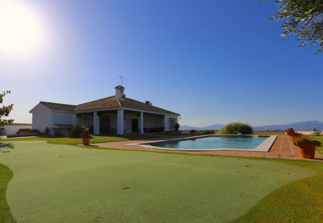 Villa in Alhaurin de la Torre - LAS BREÑAS Premium Rural Villa 4PAX Villa in Alhaurin de la Torre - LAS BREÑAS Premium Rural Villa 4PAX