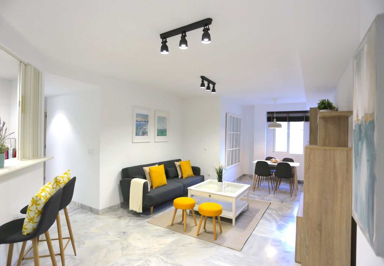 Apartment in Málaga - VICTORIA City Apartment 5PAX