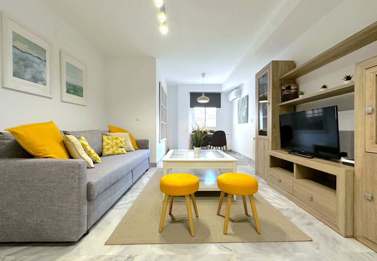 Apartment in Málaga - ALCAZABA Malaga City Apartment 6PAX