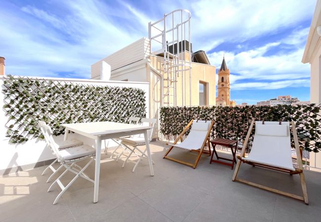 Apartment in Málaga - JUAN DE AUSTRIA Central Penthouse 4PAX
