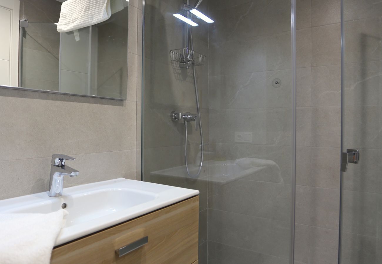 Apartment in Málaga - JUAN DE AUSTRIA Central Penthouse 4PAX