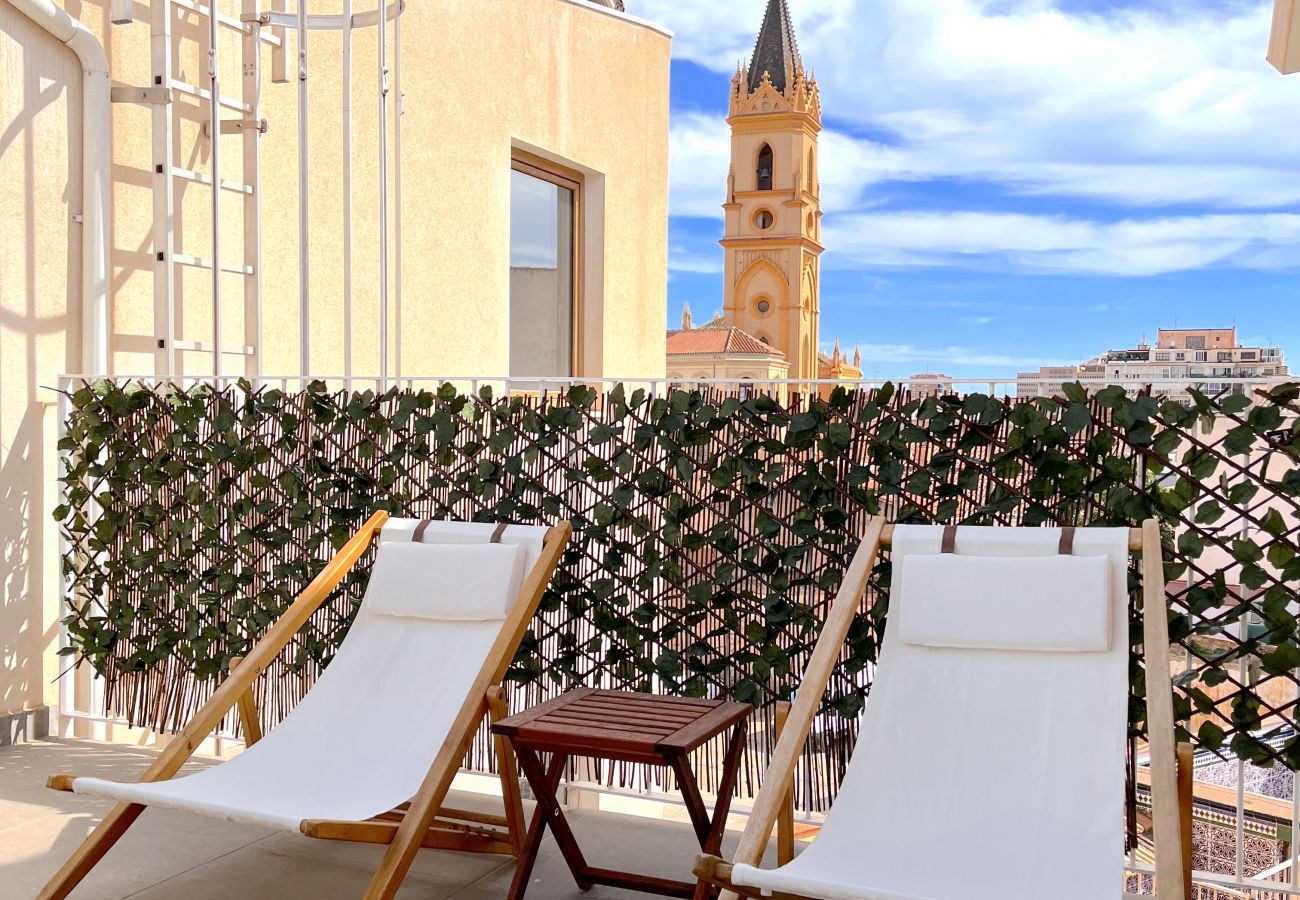 Apartment in Málaga - JUAN DE AUSTRIA Central Penthouse 4PAX